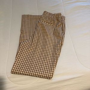 Size 4 dress pants versona brown and white checkered